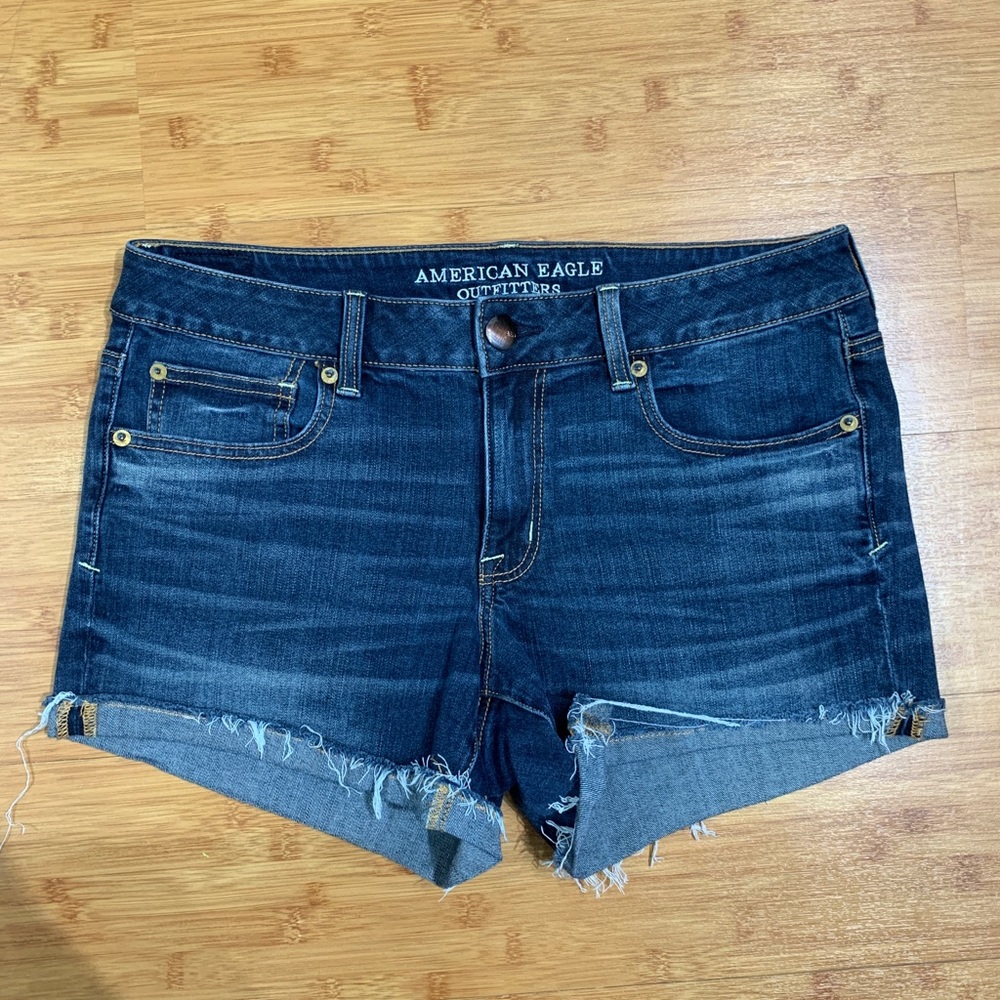 American Eagle Jean Shorts Shortie Size 12